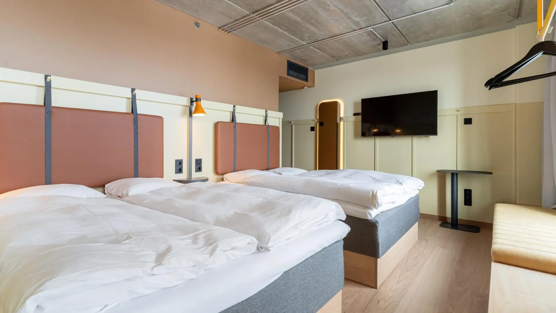 Comfort Hotel Helsinki Airport Vantaa 3*,  Finland